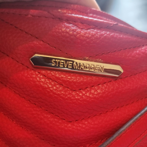 Steve Madden Handbags - Steve madden tote bag euc
